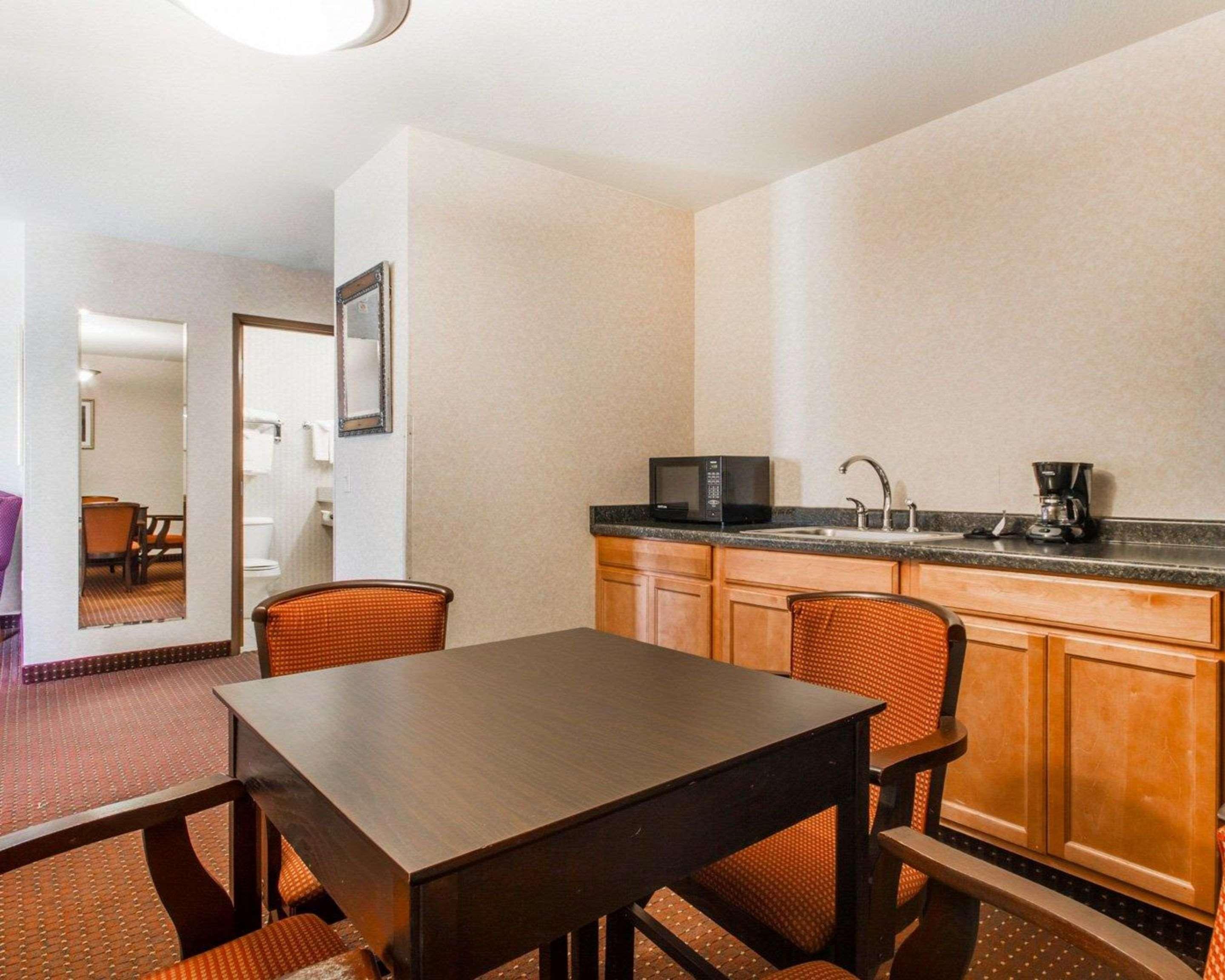 Comfort Inn&Suites DeForest Eksteriør bilde