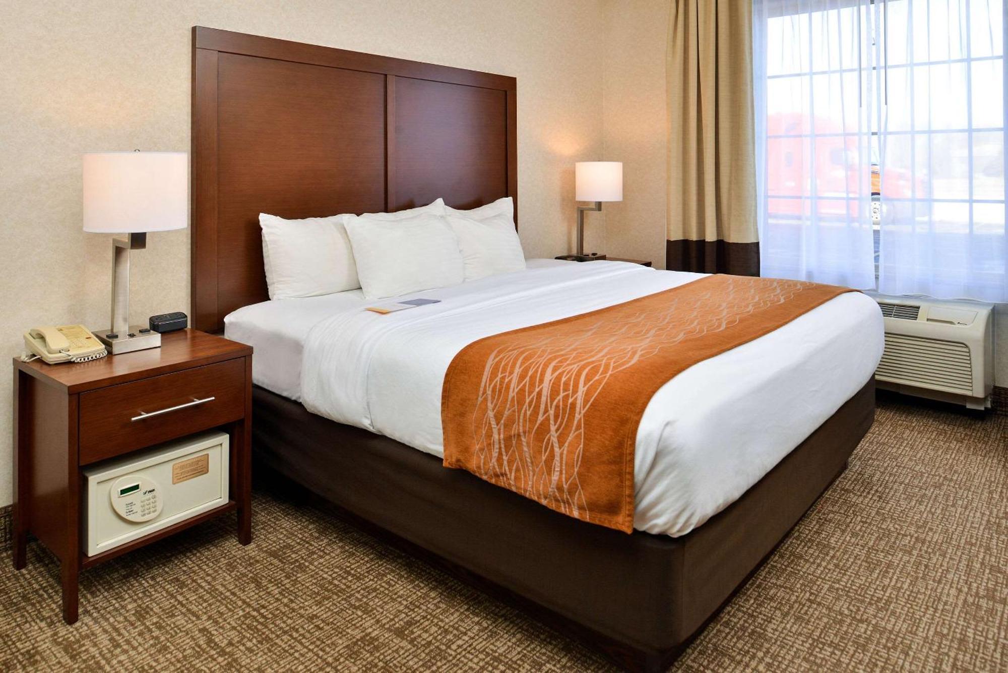 Comfort Inn&Suites DeForest Eksteriør bilde